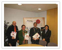 Concepción Arruga entrega carnés de artesanos