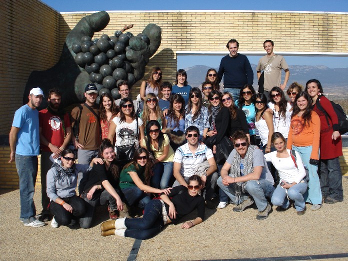 Excursión a Haro y Visita al Museo de la Cultura del Vino
