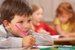 niño pequeño sonriendo