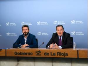 El gerente de la ADER, Javier Ureña, junto con el director del Club de Marketing, Eladio Araiz, presentan el XII Foro de Excelencia 2016: Gestión avanzada. Prepárate para crecer.