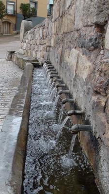 Fuente de los 16 caños