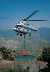 helicóptero de extinción de incendios