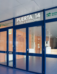 Puerta Edificio Federaciones La Rioja