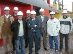 Burgos y Alonso, junto a promotores y Ayuntamiento en Nalda